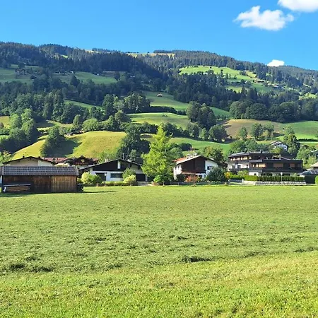 Foidl Apartament Brixen im Thale